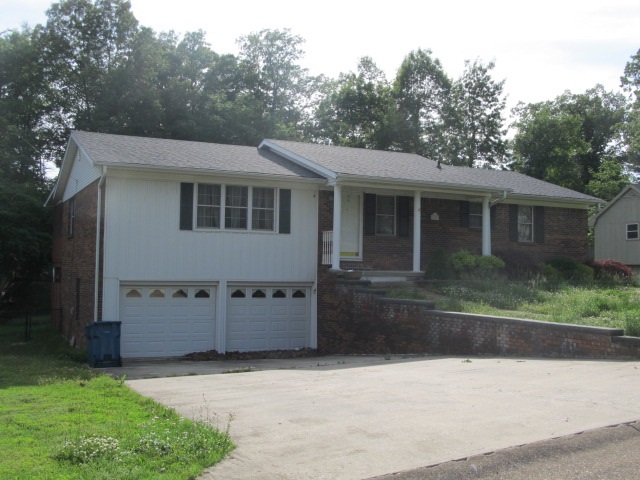 2029 Meadows Rd, Poplar Bluff, MO 63901