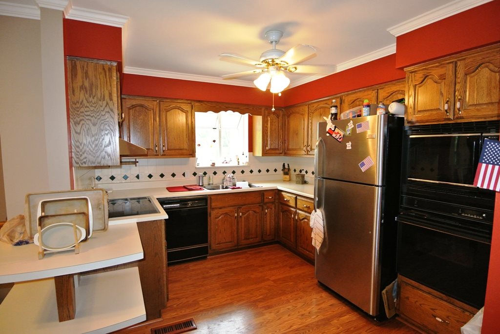 2029 Meadows Rd, Poplar Bluff, MO 63901