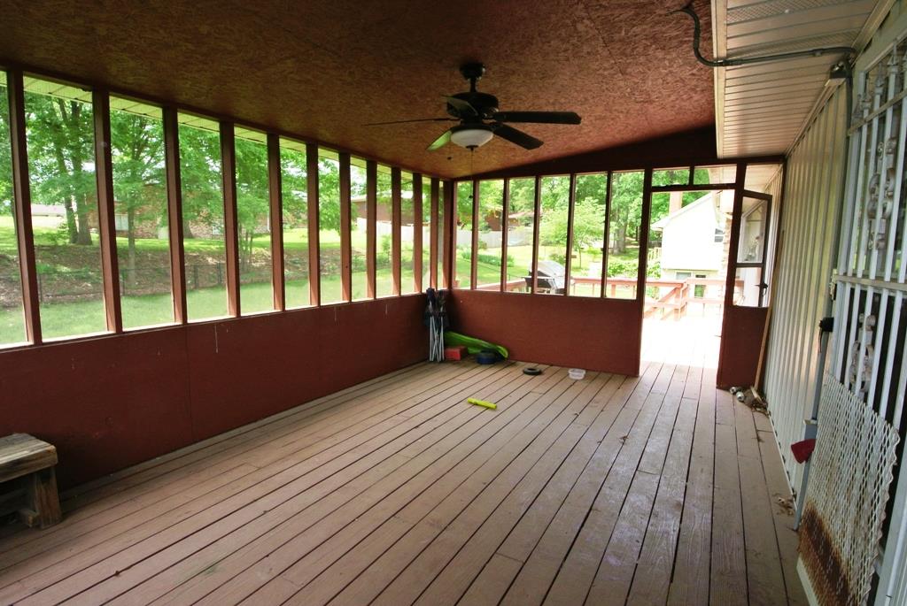 2029 Meadows Rd, Poplar Bluff, MO 63901