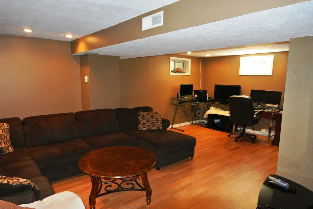 1705 Zehm, Poplar Bluff, MO 63901