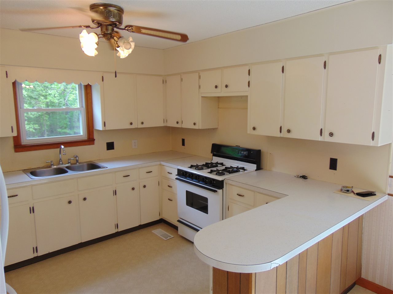 Rt 8 Box 2224, Doniphan, MO 63935