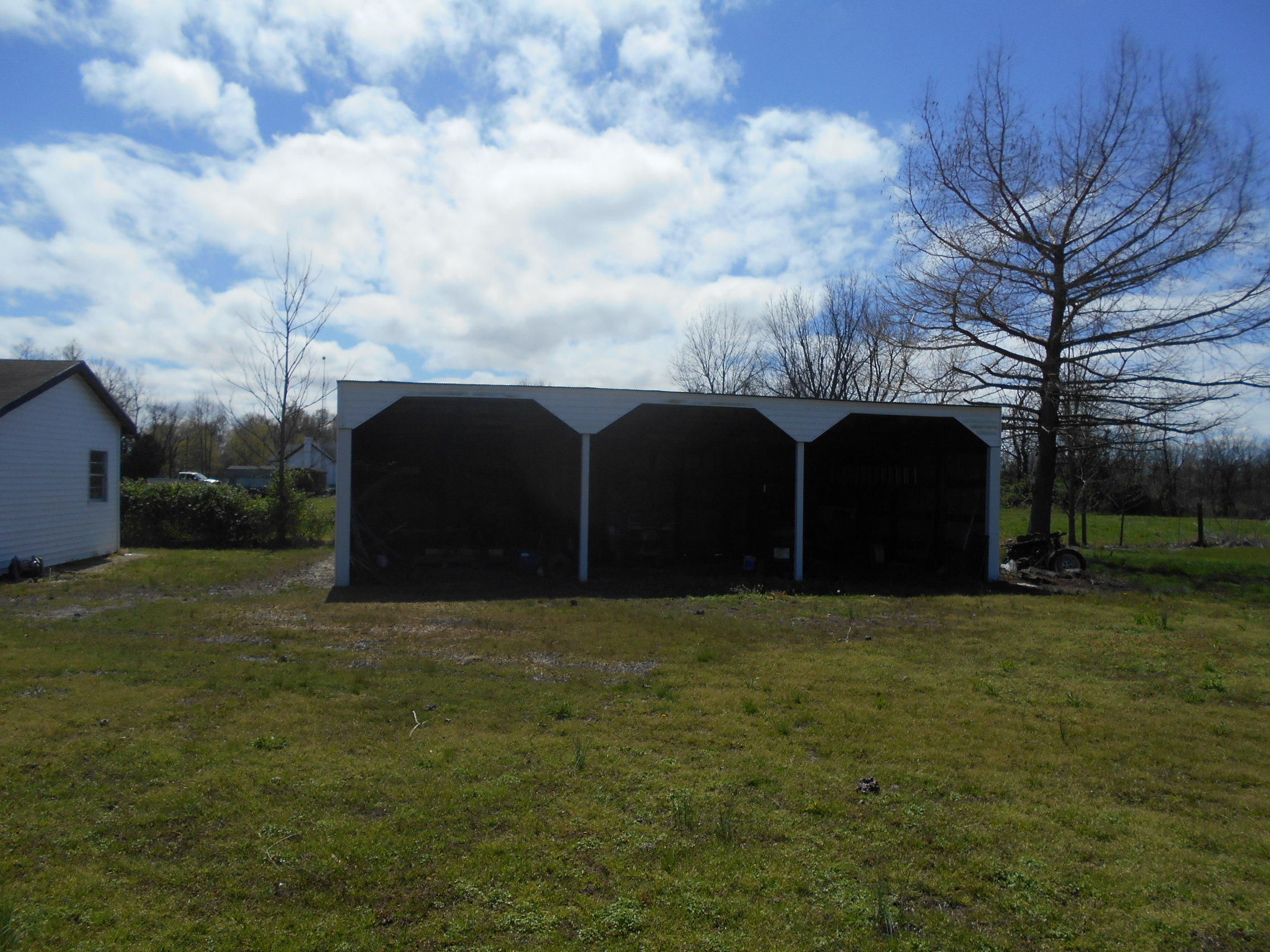 3723 Hwy N, Qulin, MO 63961