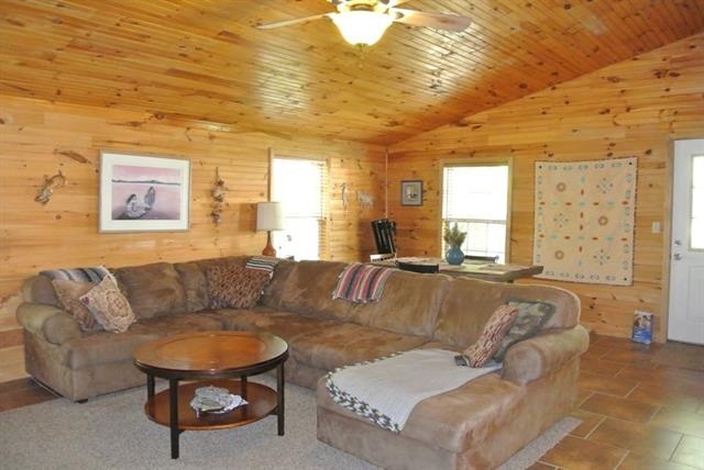 HC2 Box 2018K, Wappapello, MO 63966