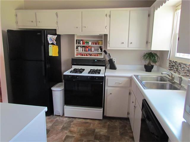914 Colbern Drive, Belton, MO 64012