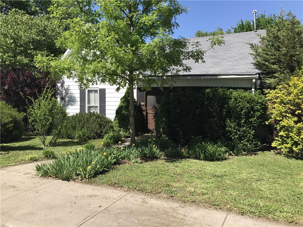 621 Main Street, Belton, MO 64012