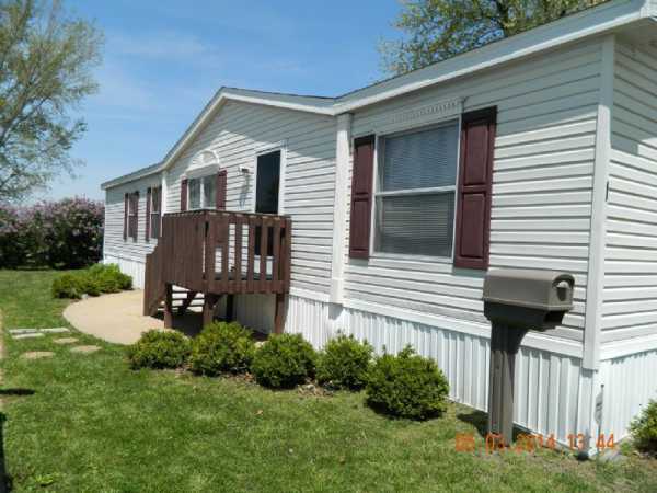 Springdale Lake Estates 1 Narcissus LaneBelton, MO 64012