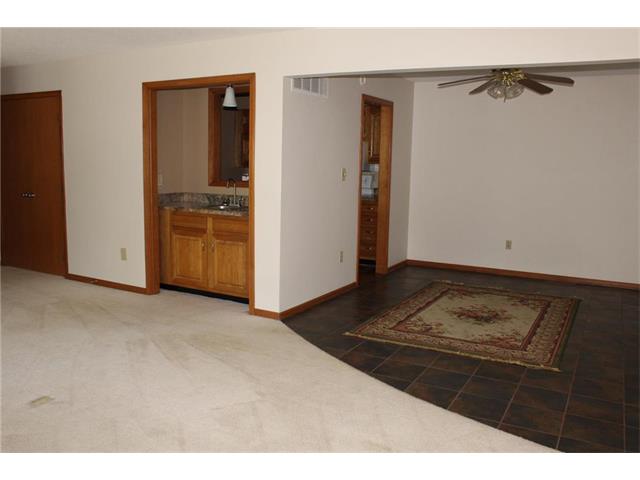 1301 NW Village Drive, Blue Springs, MO 64015