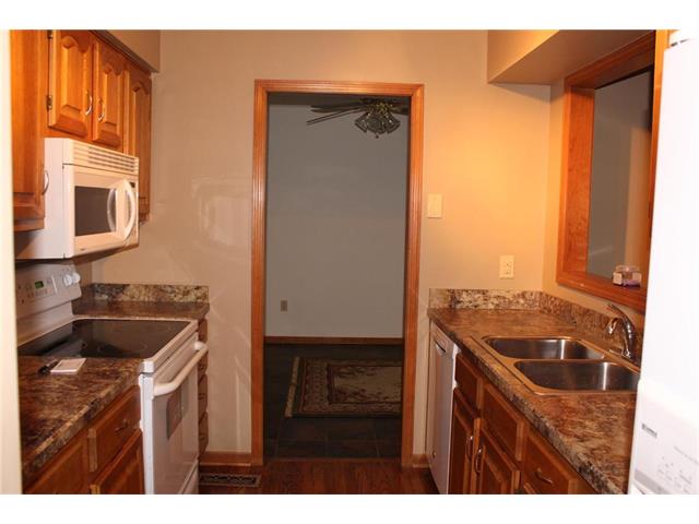 1301 NW Village Drive, Blue Springs, MO 64015