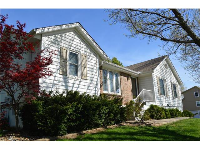 4504 SW 12TH Street, Blue Springs, MO 64015