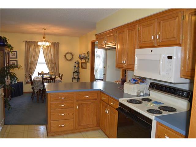 4504 SW 12TH Street, Blue Springs, MO 64015