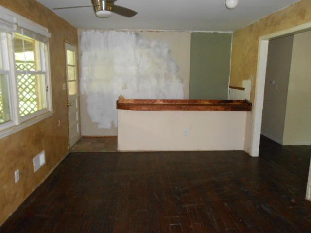 109 Fine StExcelsior Springs, MO, 64024Clay County