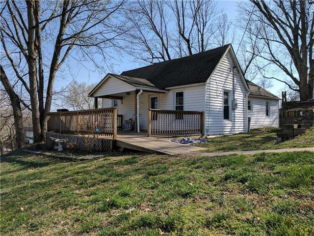 115 W 1st Street, Farley, MO 64028