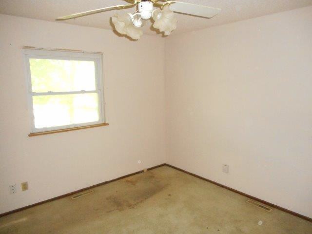 1300 NW Golfview DrGrain Valley, MO, 64029Jackson County