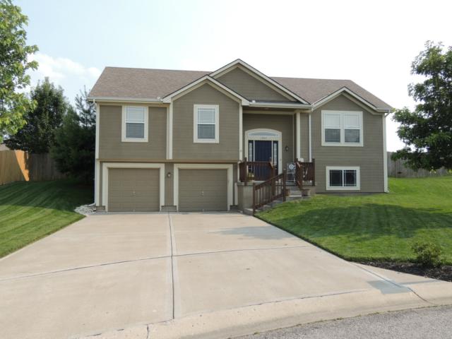 1307 NW Basswood Court, Grain Valley, MO 64029