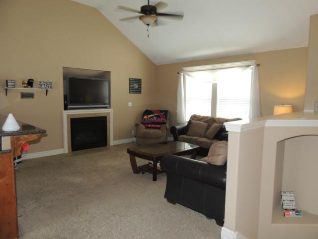 1307 NW Basswood Court, Grain Valley, MO 64029