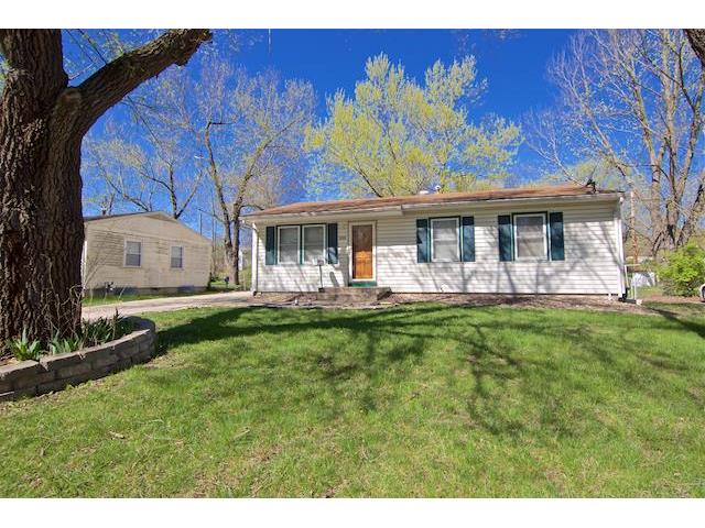 13804 12TH Street, Grandview, MO 64030