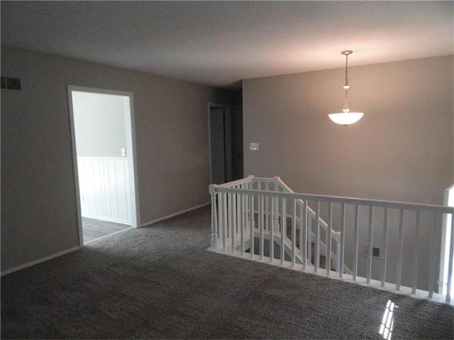 7504 E 119TH Street, Grandview, MO 64030