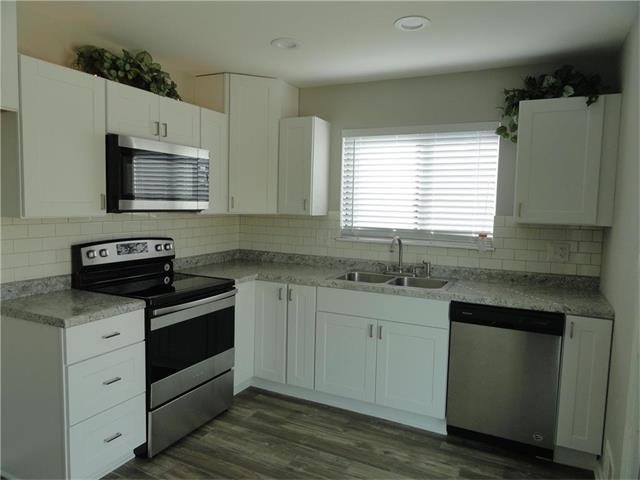 7504 E 119TH Street, Grandview, MO 64030