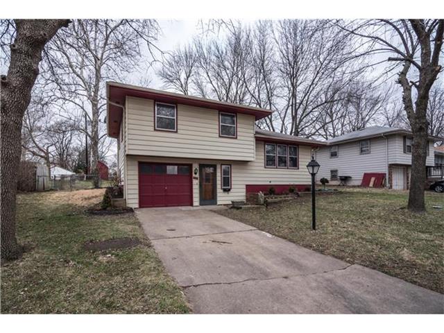 13736 PARKER Avenue, Grandview, MO 64030