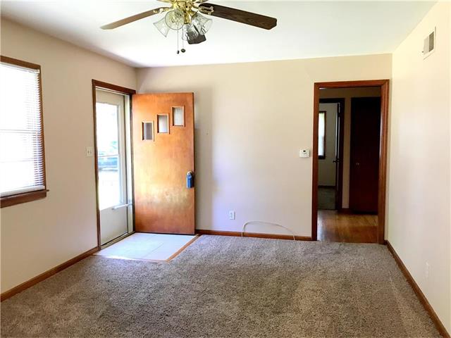 1205 Skyline Drive, Grandview, MO 64030