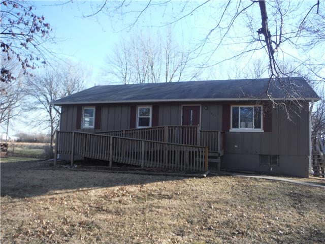 1403 S Pine StHolden, MO, 64040Johnson County