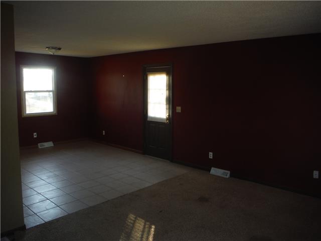 1403 S Pine StHolden, MO, 64040Johnson County