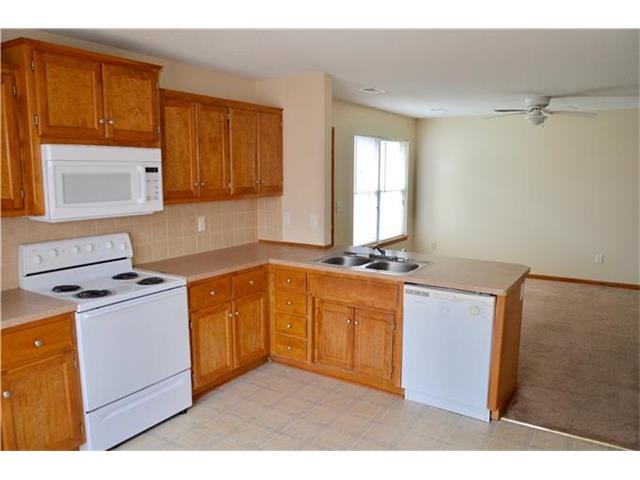 826 S Mills Street, Independence, MO 64050