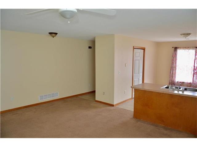 826 S Mills Street, Independence, MO 64050