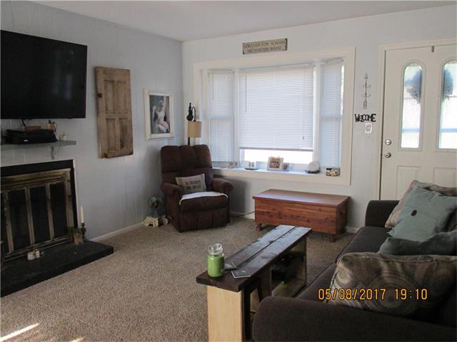 3208 N Osage Street, Independence, MO 64050