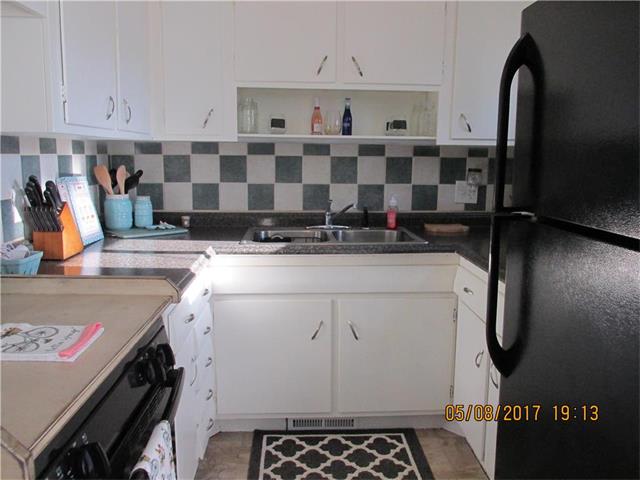 3208 N Osage Street, Independence, MO 64050