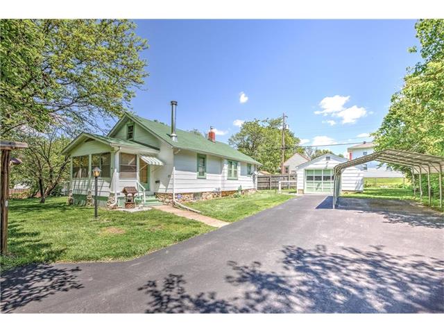 821 S MILLS Street, Independence, MO 64050