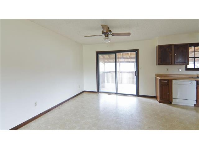 11407 E 24th Street South, Independence, MO 64052