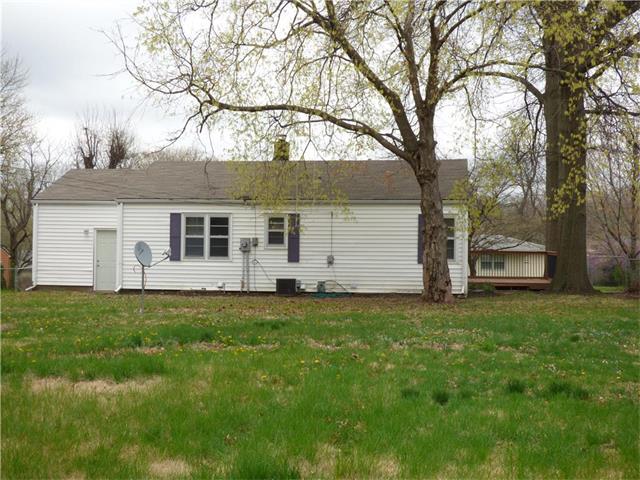 2930 S HAWTHORNE Avenue, Independence, MO 64052
