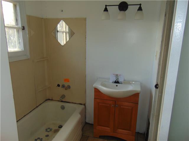 2201 S Hall RdIndependence, MO, 64052Jackson County