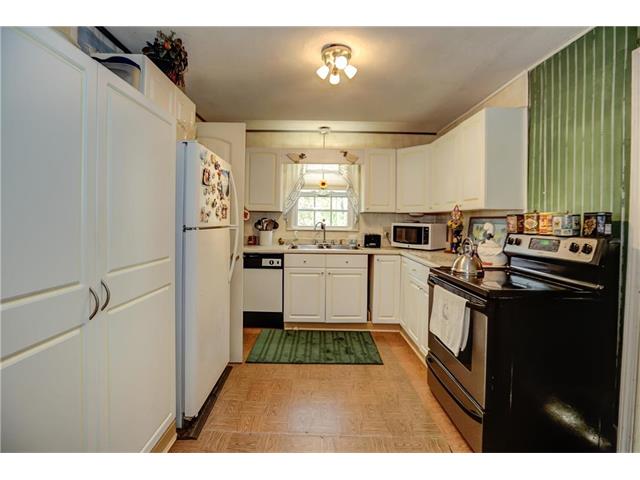 9809 E 30th Street, Independence, MO 64052