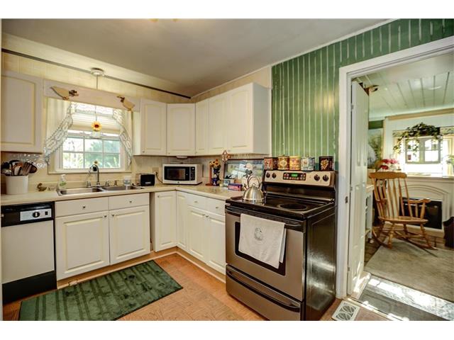 9809 E 30th Street, Independence, MO 64052
