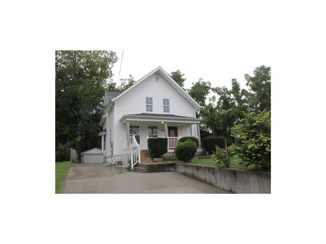 1704 S Scott Avenue, Independence, MO 64052