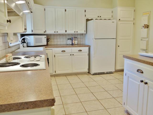 12017 Mar Bec Trail, Independence, MO 64052