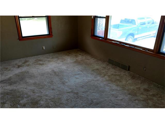 521 S Hedges Street, Sugar Creek, MO 64054