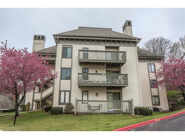 303 E PARTRIDGE Street, Independence, MO 64055