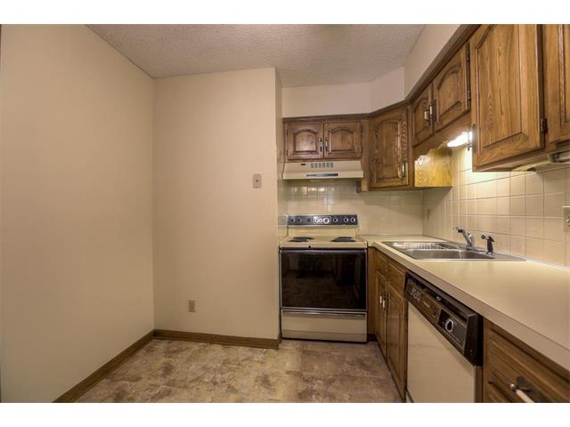 303 E PARTRIDGE Street, Independence, MO 64055