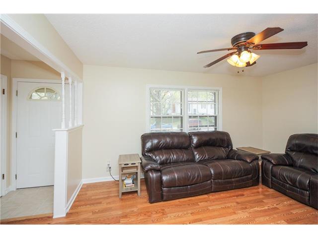 15022 E 33RD Street, Independence, MO 64055
