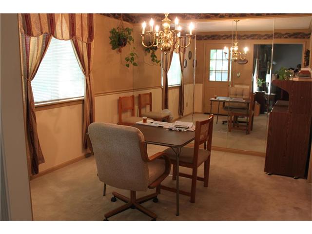 4003 S Crysler Avenue, Independence, MO 64055