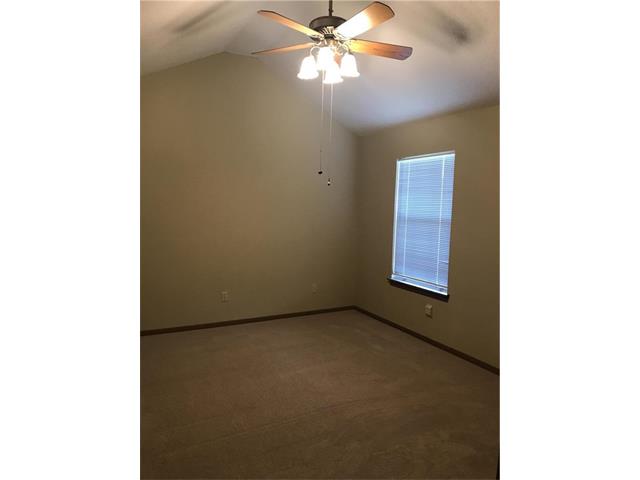 2609 S Peck Court, Independence, MO 64055