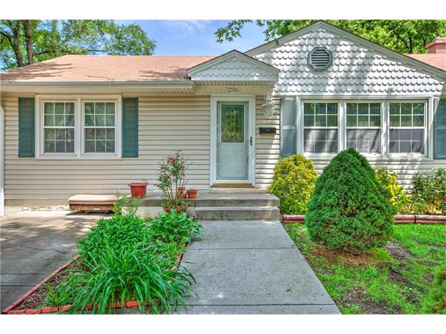 12506 E 49th Street, Independence, MO 64055