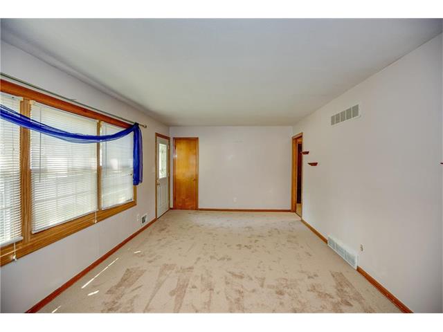 12506 E 49th Street, Independence, MO 64055