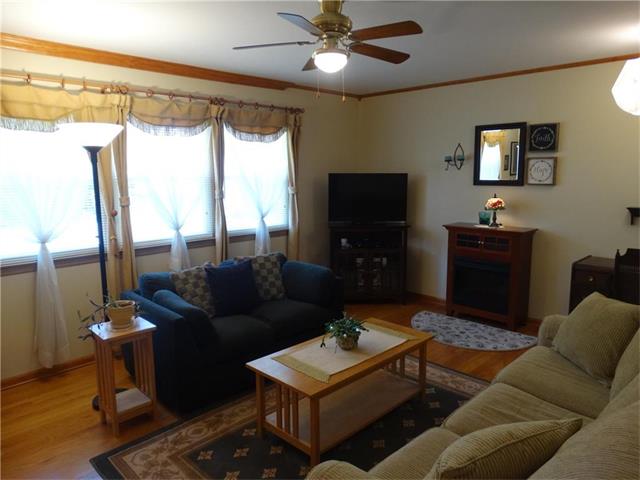 13206 E 45th Terrace, Independence, MO 64055