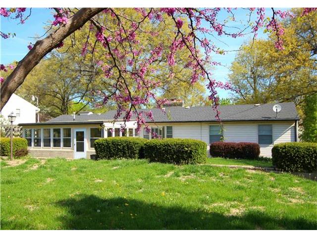 611 Rankin Road, Independence, MO 64055