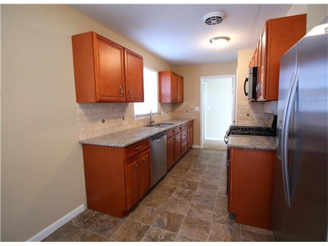 611 Rankin Road, Independence, MO 64055