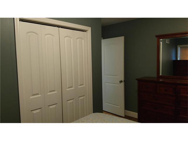 1101 N Atherton Road, Independence, MO 64056